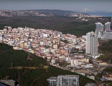 SINIRDA / Gülümser İşçelebi Bozdağ